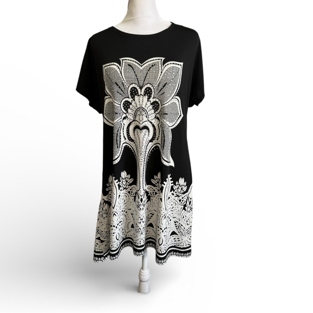 Ameri Mode Elegant Black And White Floral Women's… - image 1